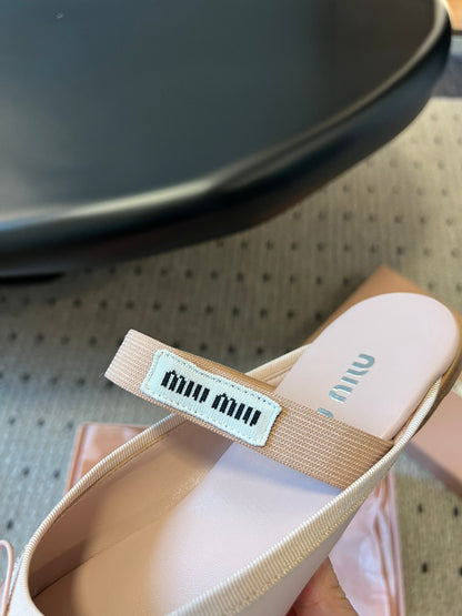 Miu Miu 26 Ballet Flats Light Pink in Silk 614469