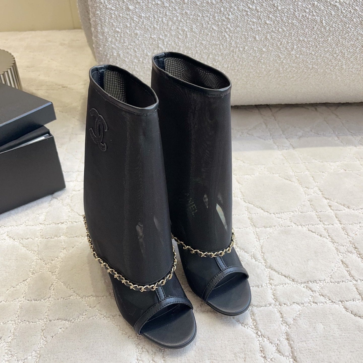 CC 26 Boots High-Heeled 95mm with Chain Black in Mesh 808103
