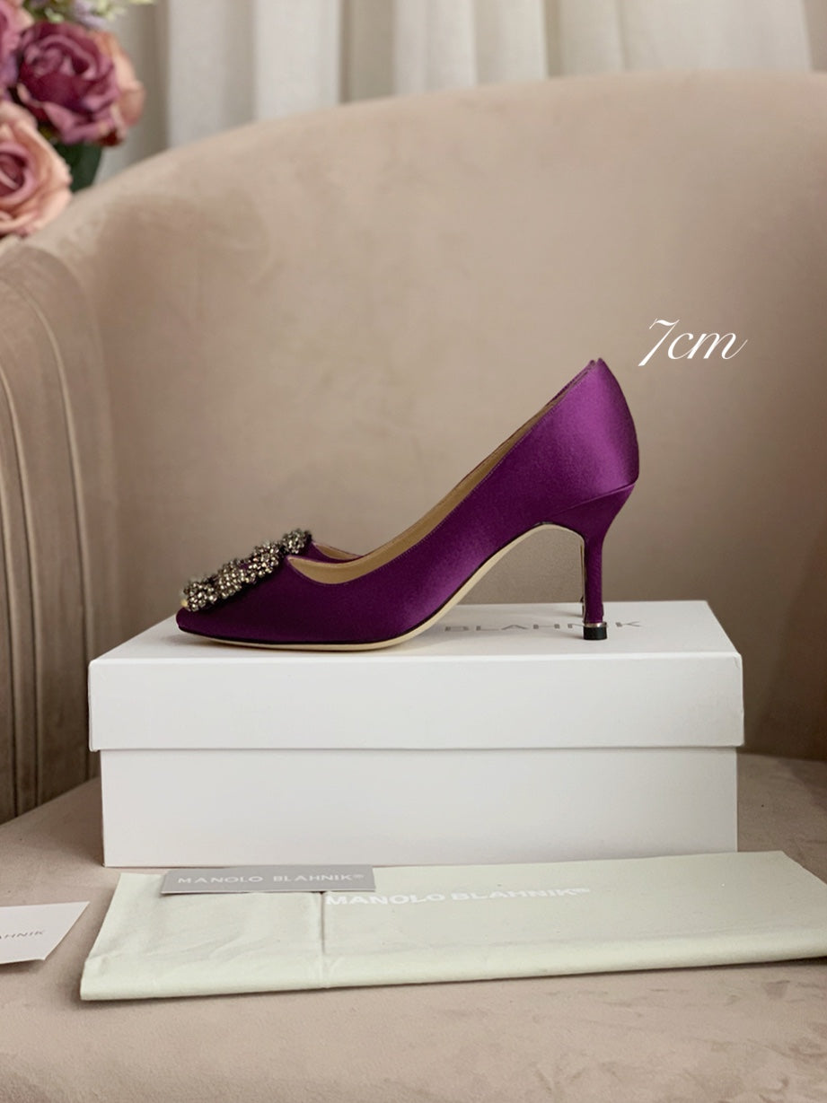 Hangisi Fuchsia Satin Crystal Embellished Pumps 700533