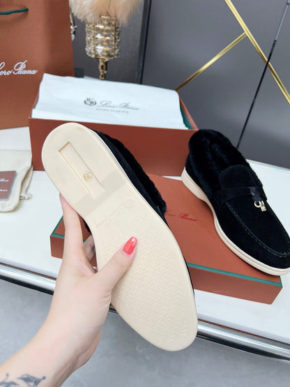 LP Summer Charm Walk Loafer Black Suede Lamb Fur