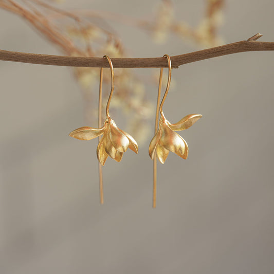 MAGNOLIA FLOWER EARRINGS