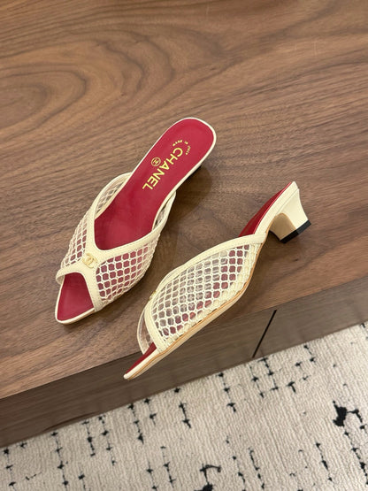 CC 26 Coco Beach Mules 40mm Beige in Mesh