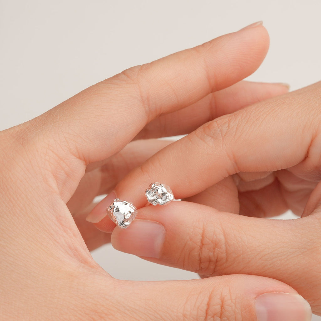 STONE EARRINGS