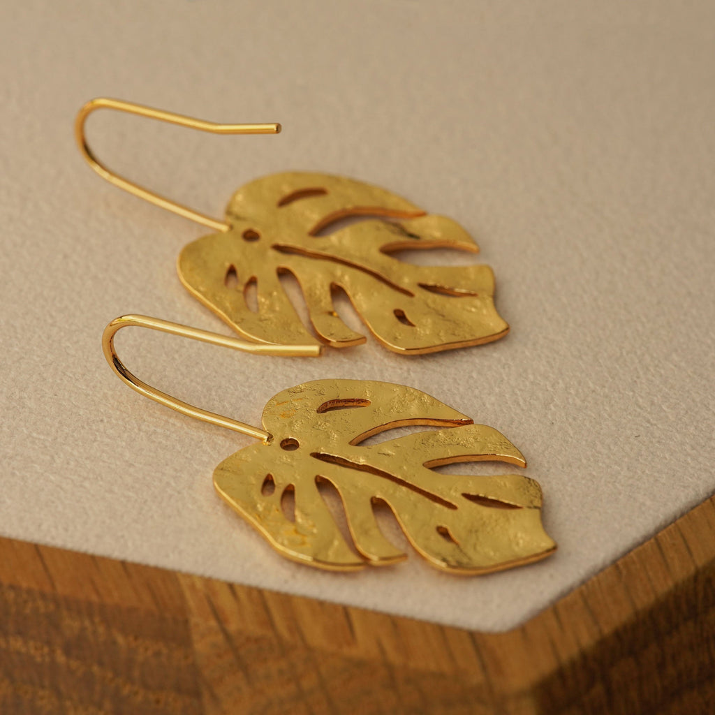 LEAF EARRINGS