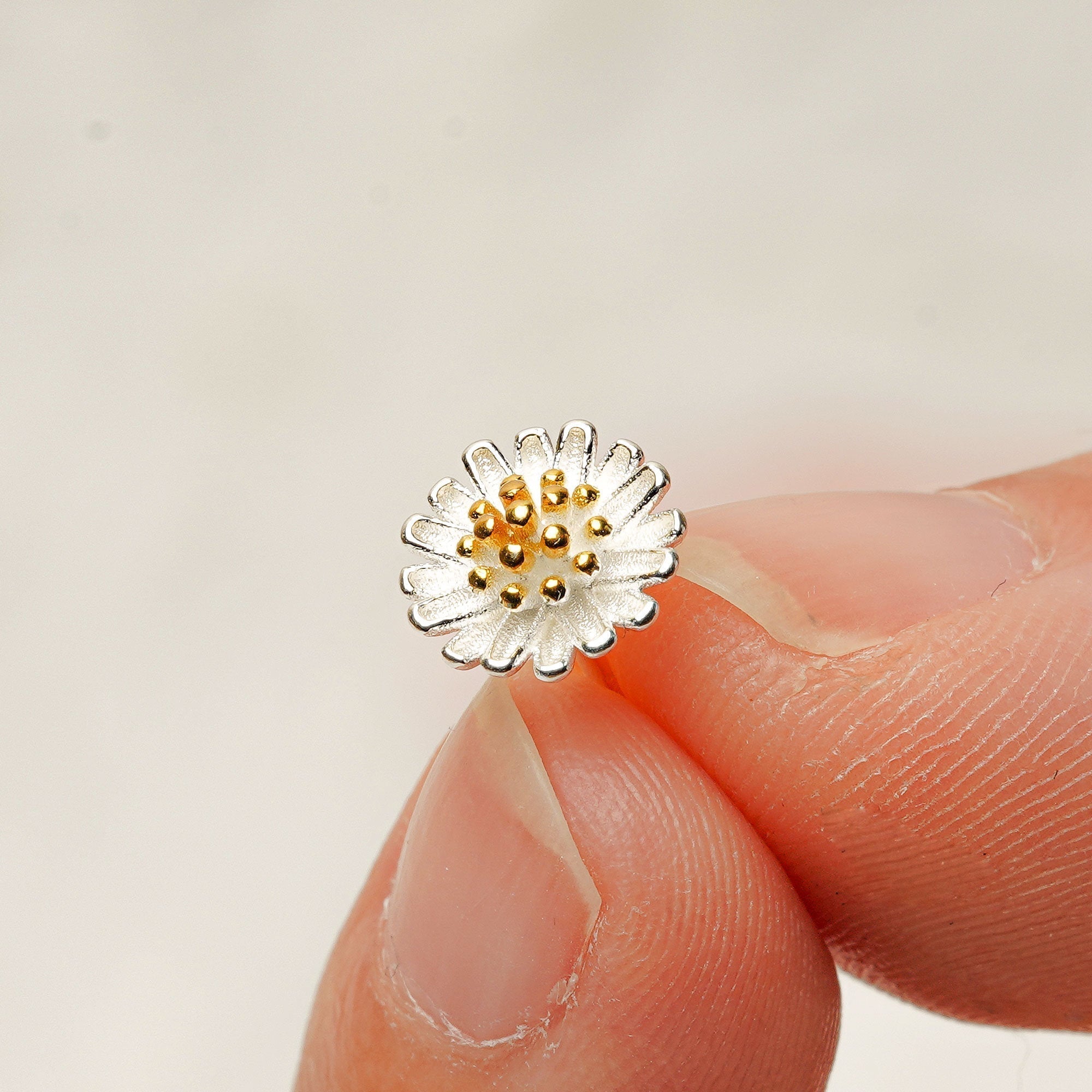 DAISY EARRINGS