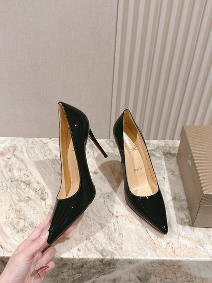 CL 25s So Kate Pumps 95mm Black Patent Leather 446681