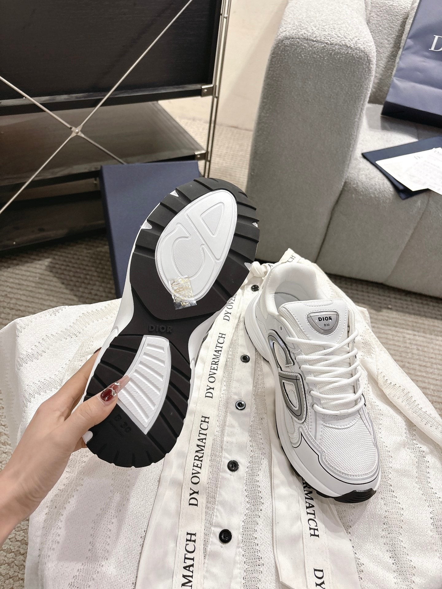 CD B30 Sneakers White Technology Fabric 438329