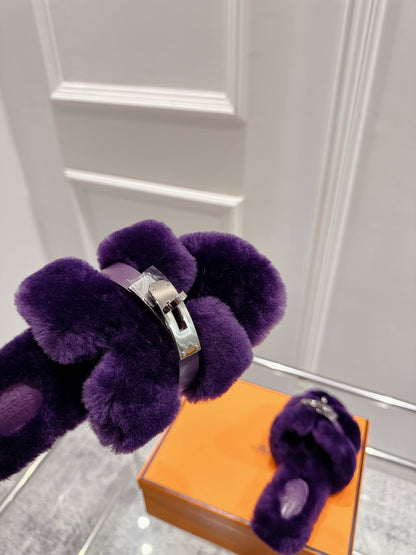 HM Oran slippers sliver buckle purple wool