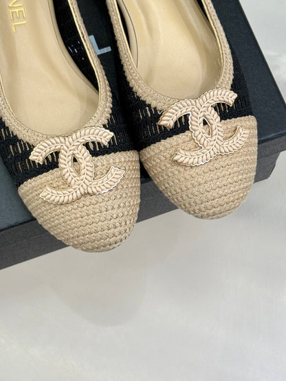 CC 25P Hollow Double C Ballet Flats 15mm Beige Black Raffia 265640