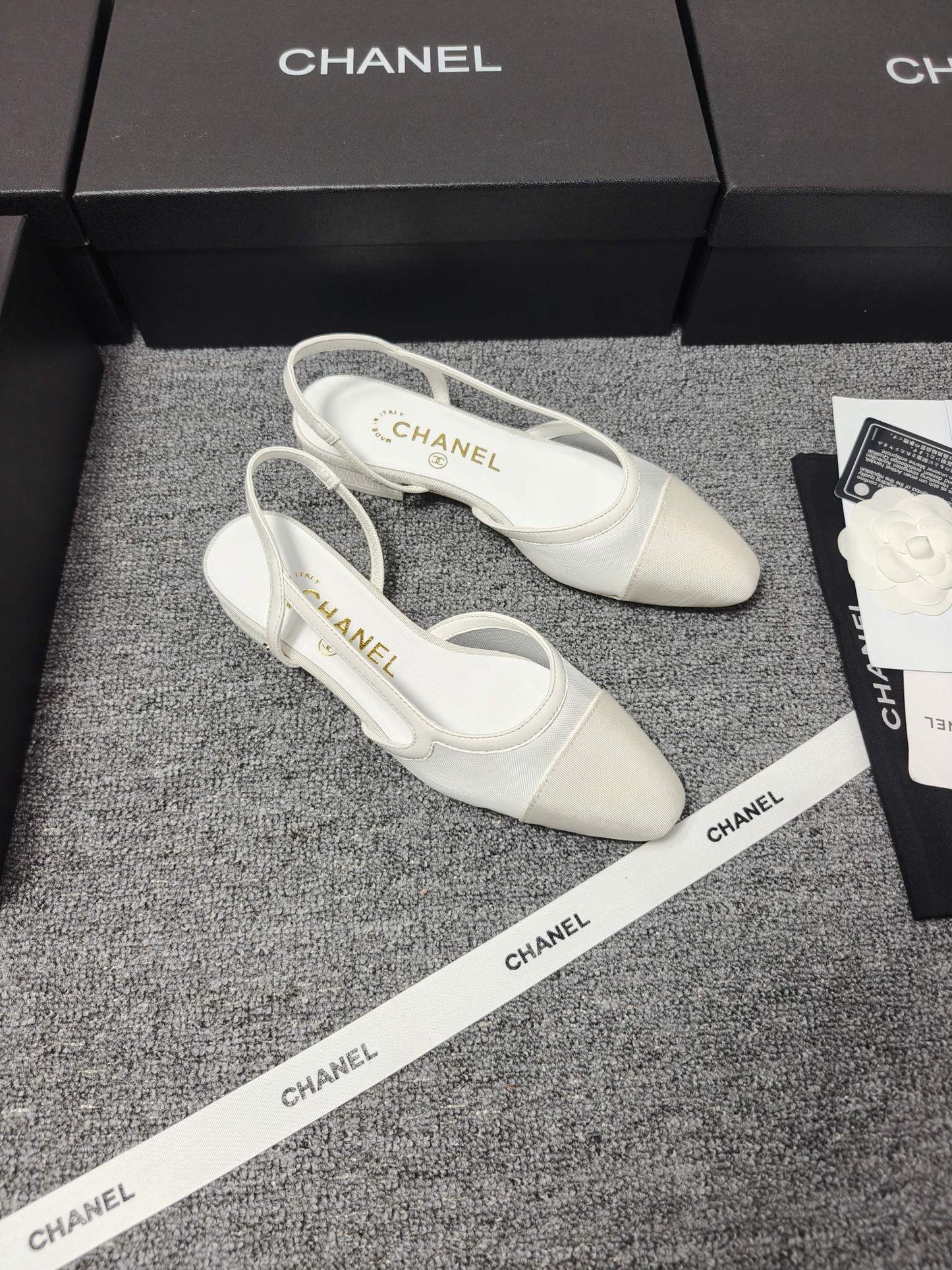 CC 26s Slingback 20 White Mesh Fabric Sheepskin 682002