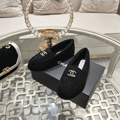 CC 25A Loafer Black Sherpa Suede
