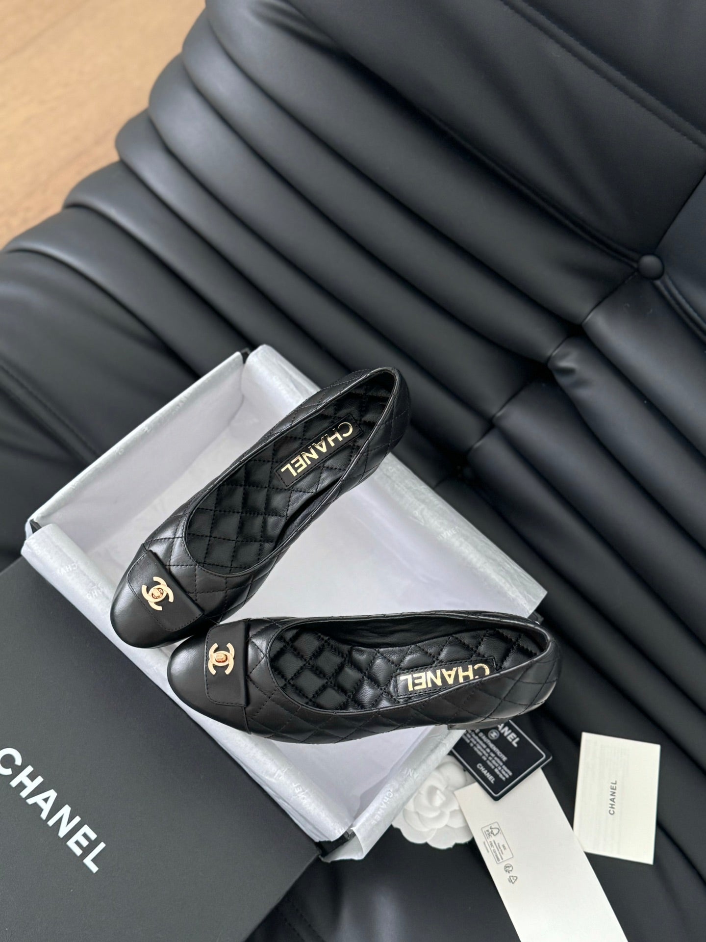 cc classic ballet flat with heel black quilted calfskin