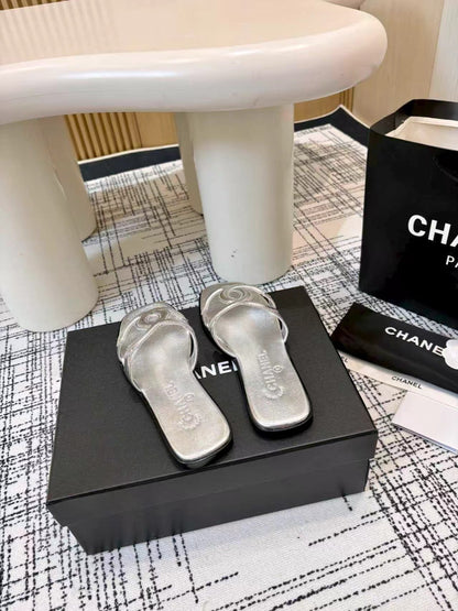 CC 26s Open-toe Sandal Sliver Sheepskin 681939