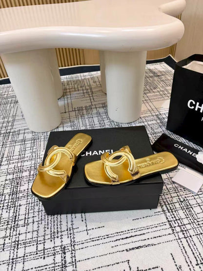 CC 26s Open-toe Sandal Gold Sheepskin 681943